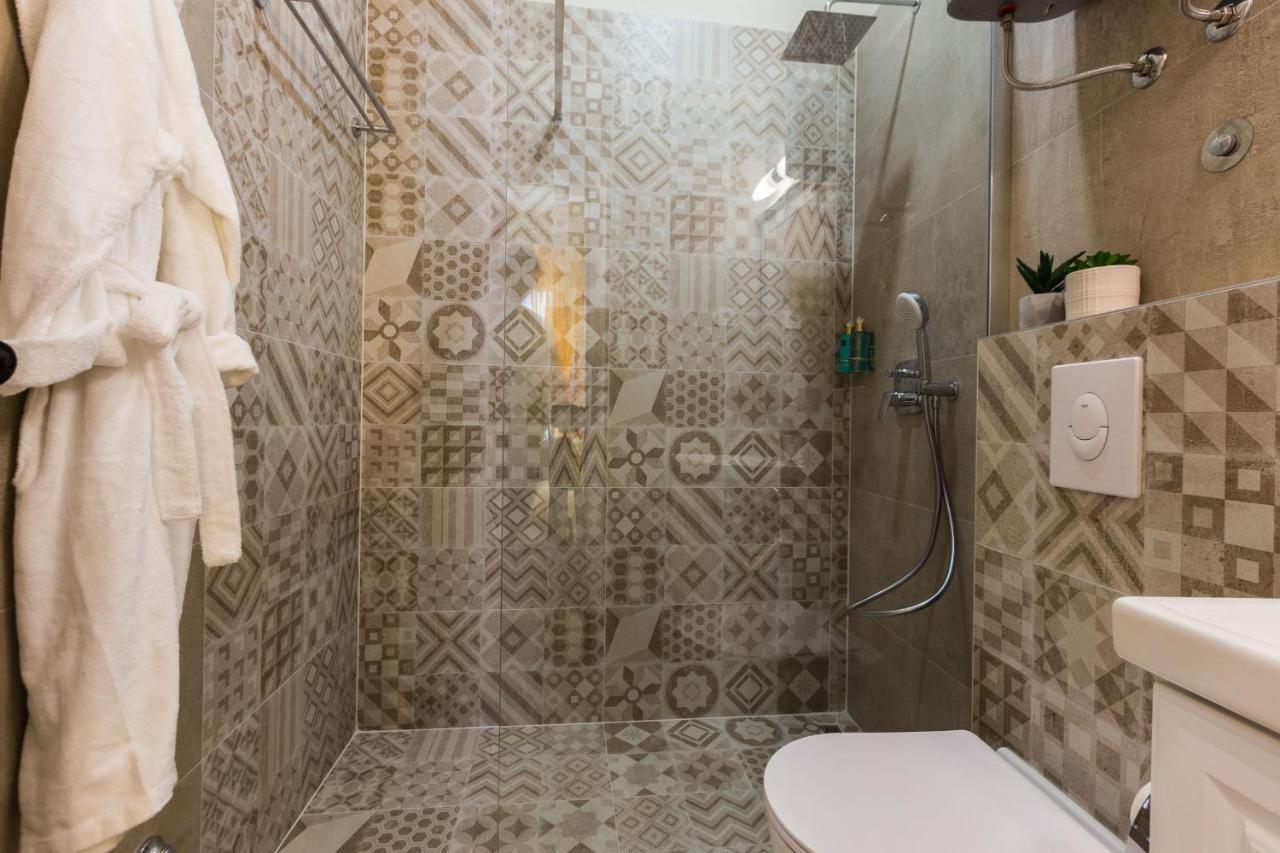 Angie Central Rooms Zára Kültér fotó